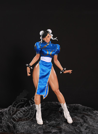 Chun-Li miniseksinukke