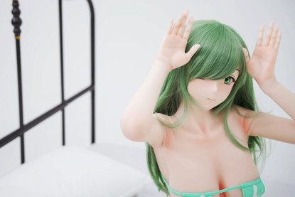 Shiori seksinukke