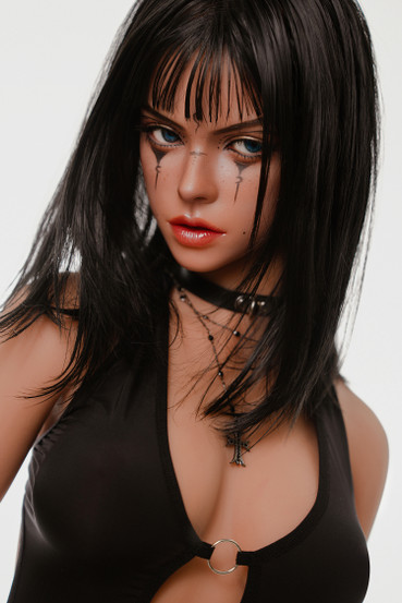 Nina – 166cm seksinukke