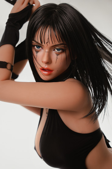 Nina – 166cm seksinukke