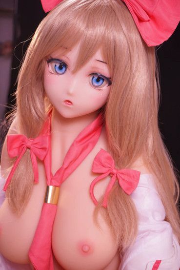 Shizuki anime seksinukke