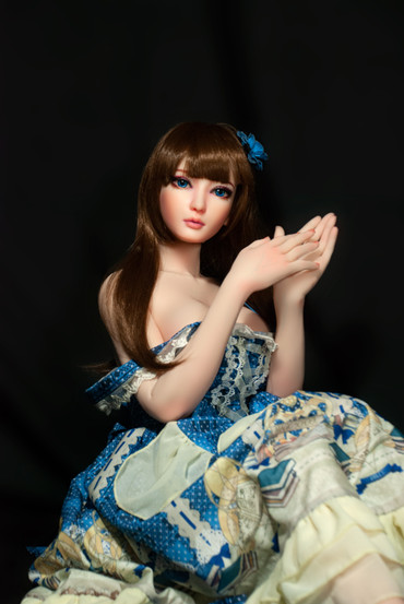 Shizuka 102 cm Silikoninen Seksinukke – Anime-tyylinen Mini Elsa Babe