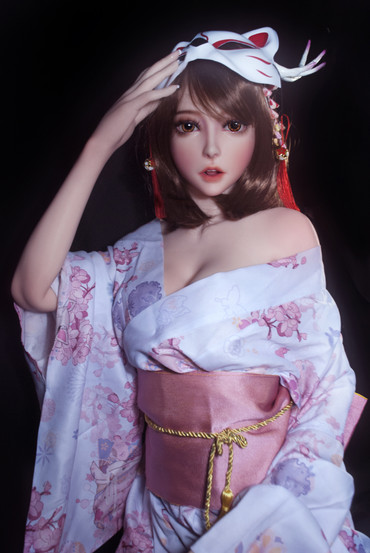 Mitsuki 150 cm Silikoninen Seksinukke – Fantasia Anime Elsa Babe