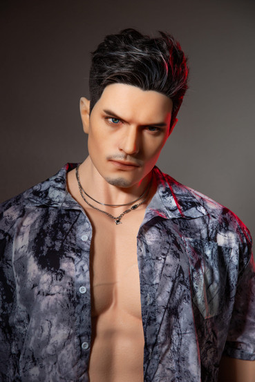 Raymond – 175cm mies seksinukke realistisella vartalolla ja 19cm peniksellä (Silikoni)