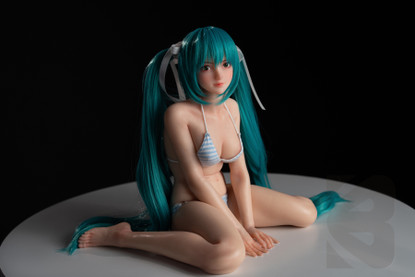 Miku miniseksinukke 61cm