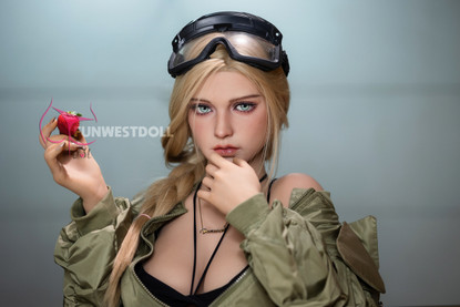 Bella seksinukke 162cm