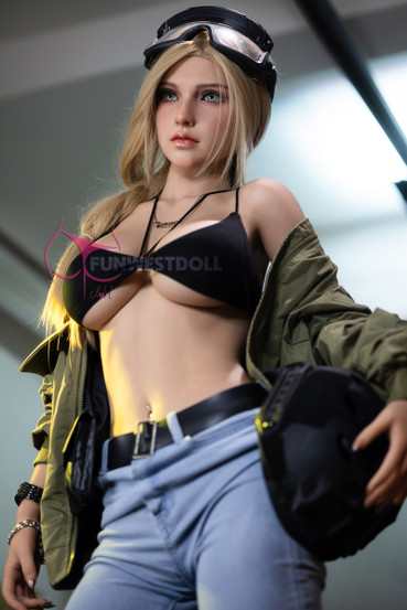 Bella seksinukke 162cm