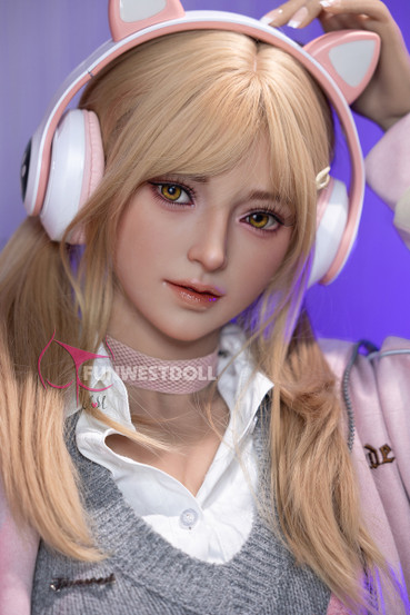 Alice – 159cm gamergirl seksinukke pienillä A-kupin rinnoilla