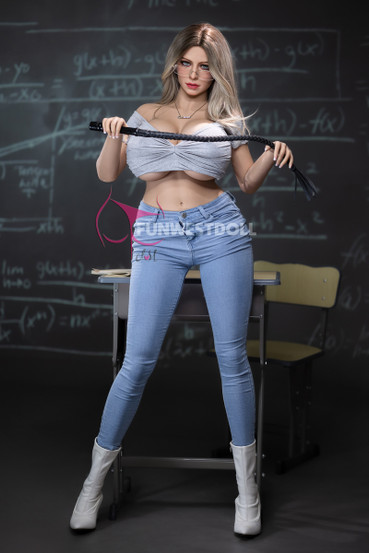 Zoey – 165cm seksinukke suurilla K-kupin rinnoilla