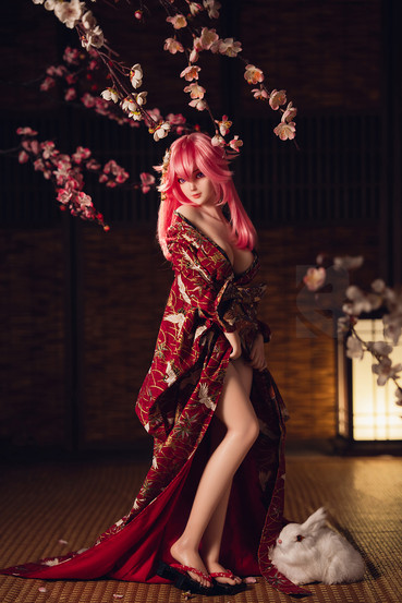 Miko miniseksinukke 76cm