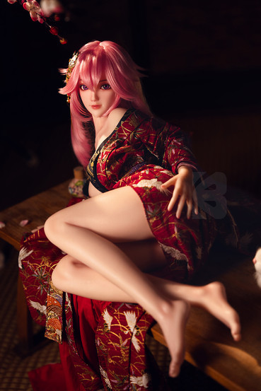 Miko miniseksinukke 76cm