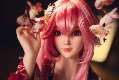 Miko miniseksinukke 76cm