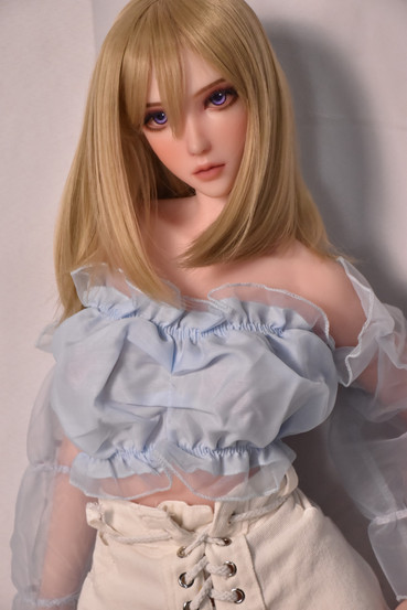 Miko 102 cm Silikoninen Seksinukke – Anime-tyylinen Mini Elsa Babe