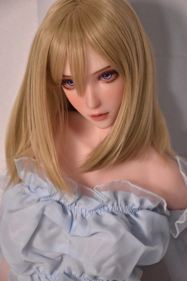 Miko 102 cm Silikoninen Seksinukke – Anime-tyylinen Mini Elsa Babe