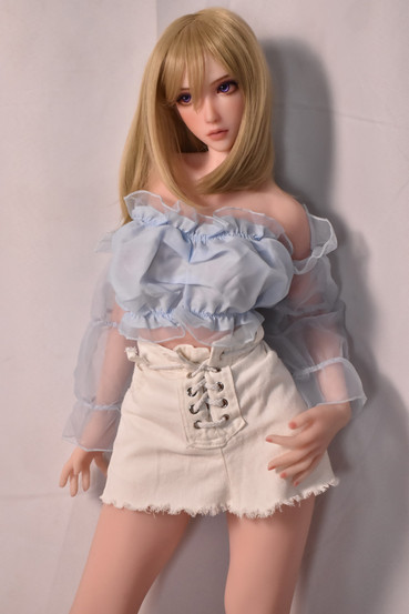 Miko 102 cm Silikoninen Seksinukke – Anime-tyylinen Mini Elsa Babe