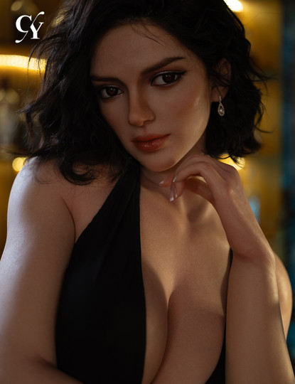 Hannah seksinukke