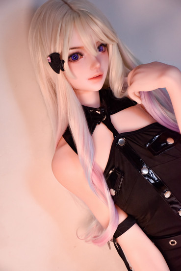 Kino – Elsa Babe 150 cm Platinum Silicone seksinukke