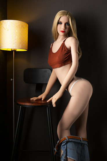 Seksinukke Emily 166 cm – Siro ja luonnollinen TPE-nukke