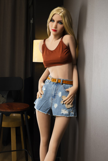 Seksinukke Emily 166 cm – Siro ja luonnollinen TPE-nukke