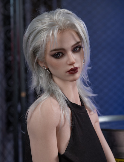 Isabella seksinukke