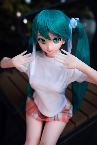 Miku seksinukke