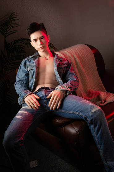 Edvard – 175cm realistinen mies seksinukke silikonista (21cm penis)