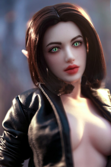 Arwen seksinukke