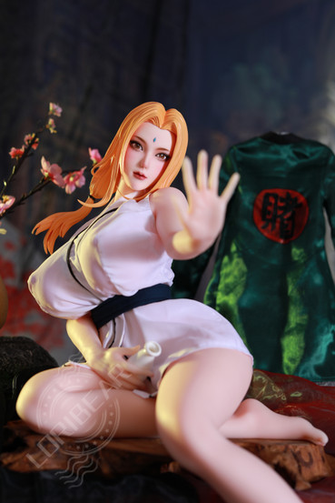 Tsunade miniseksinukke