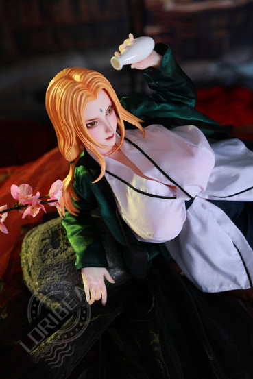 Tsunade miniseksinukke