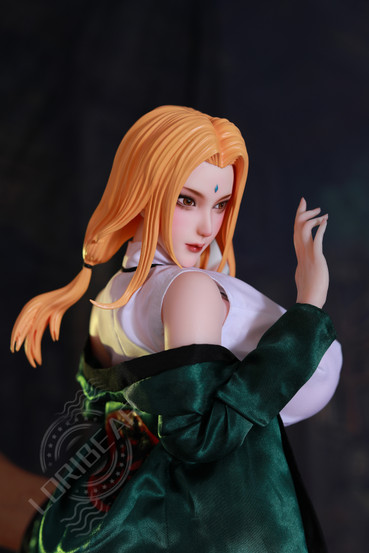 Tsunade miniseksinukke