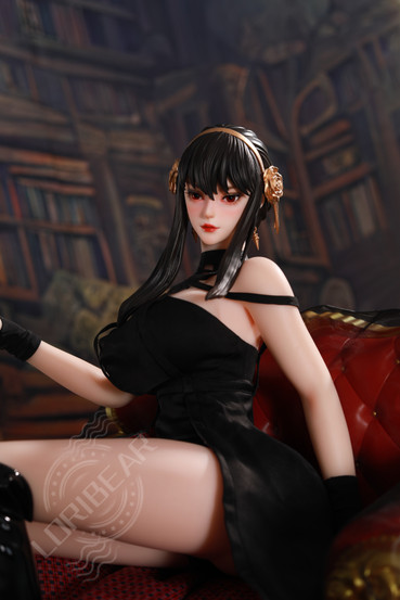 Yor Forger miniseksinukke