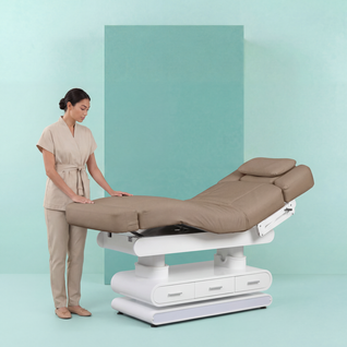 WEELKO POST spa treatment table – 4 motors, beige