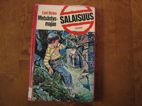 Metsästysmajan salaisuus, Enid Blyton