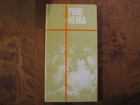 Puhu Herra, A. Russell
