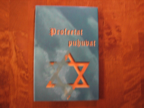 Profeetat puhuvat, Leena Arthur