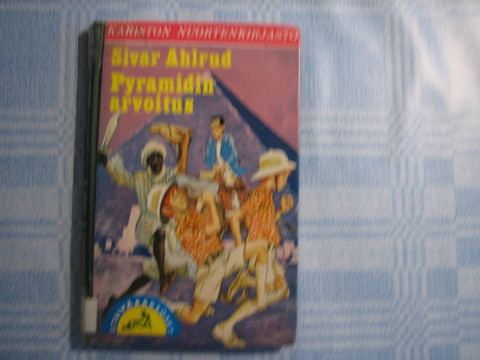 Pyramidin arvoitus, Sivar Ahlrud