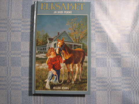 Elisabet ja uusi perhe, Hilda Stahl
