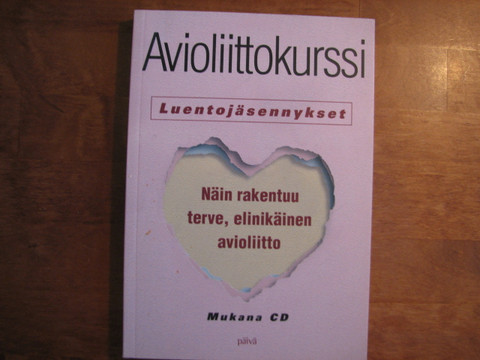 Avioliittokurssi, luentojäsennykset, Nicky ja Sila Lee
