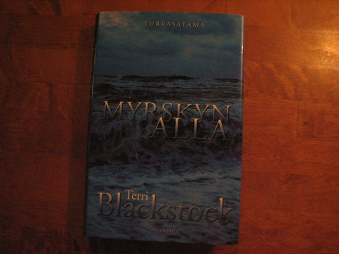 Myrskyn alla, Terri Blackstock, d2