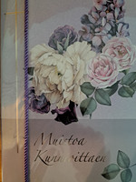 Suruadressi, kukkia vaalean lilalla pohjalla