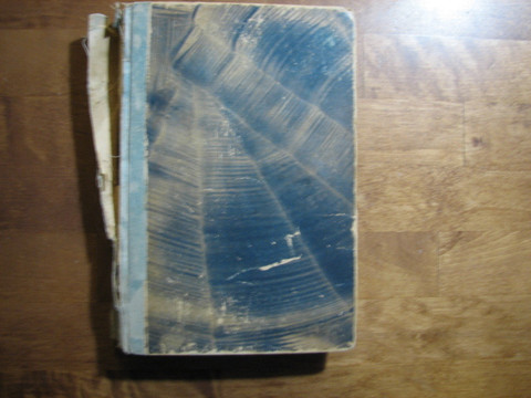 Ilmestysmajassa, D.H. Dolman, d4