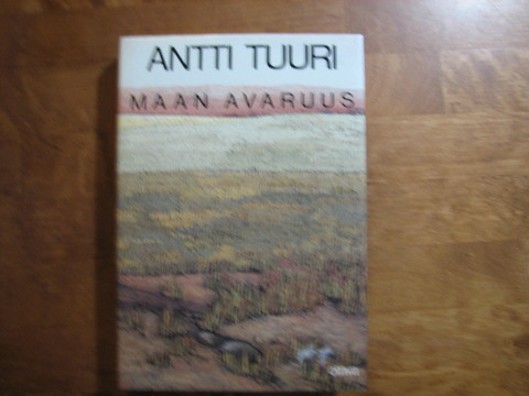Maan avaruus, Antti Tuuri