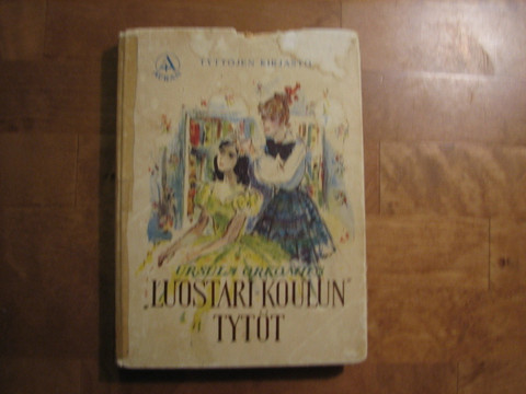 Luostarikoulun tytöt, Ursula Orkomies