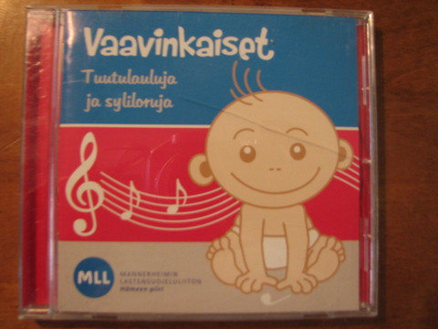 Tuutulauluja ja syliloruja, Vaavinkaiset