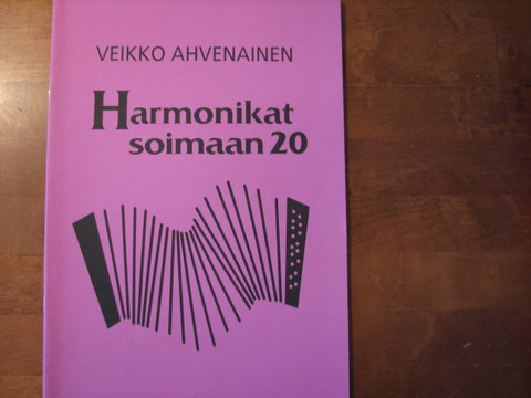 Harmonikat soimaan 20, Veikko Ahvenainen