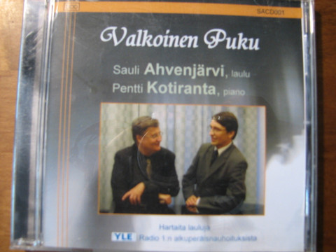 Valkoinen puku, Sauli Ahvenjärvi, Pentti Kotiranta, d2