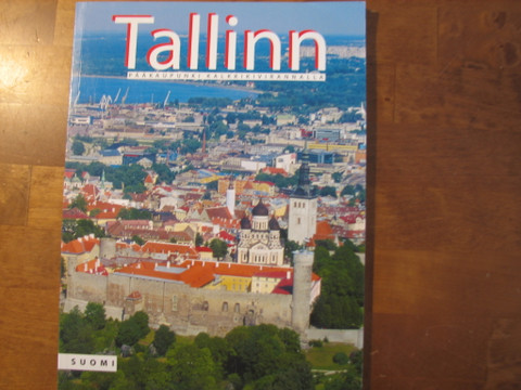 Tallinn, pääkaupunki kalkkikivirannalla