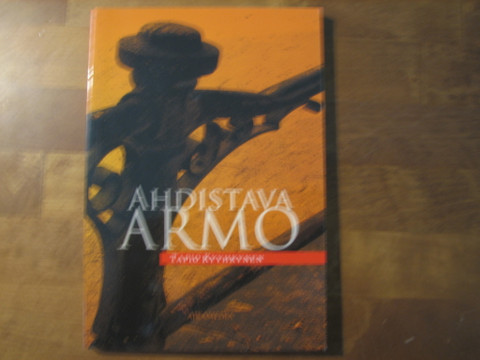 Ahdistava armo, Tapio Kyyhkynen, d2