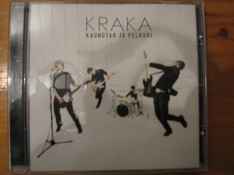 Kaunotar ja kulkuri, Kraka, d2