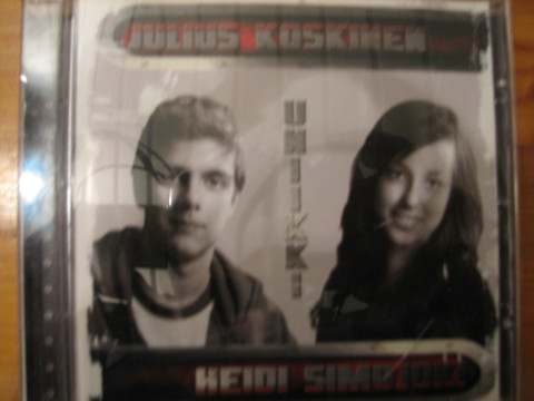Uniikki, Julius Koskinen, Heidi Simojoki, d2